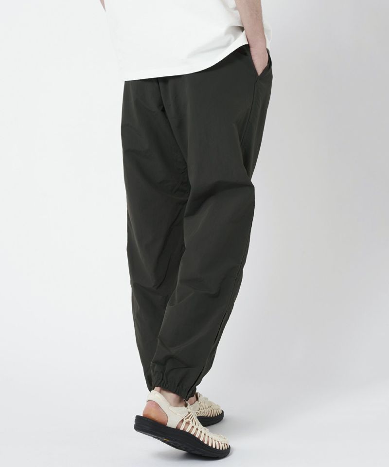 Japan Exclusive】NYLON PACKBLE TRACK PANT | ナイロンパッカブル ...