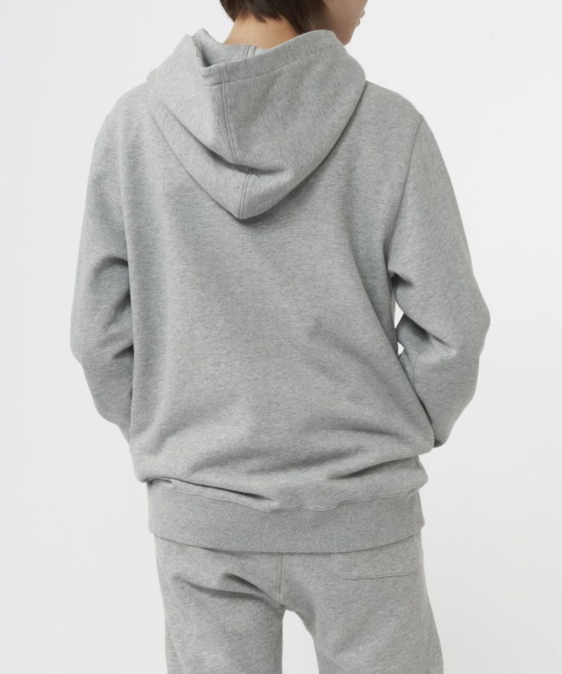 CLASSIC HOODED SWEATSHIRT | クラシックフーディースウェットシャツ