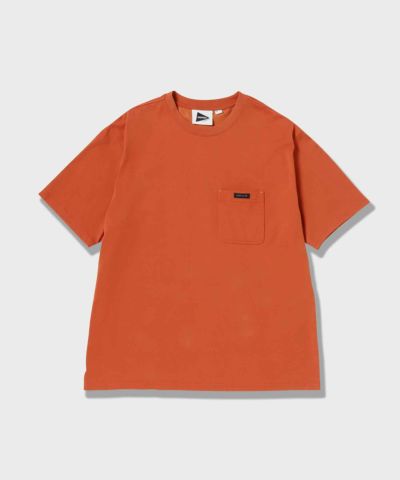 バックプリントTシャツ