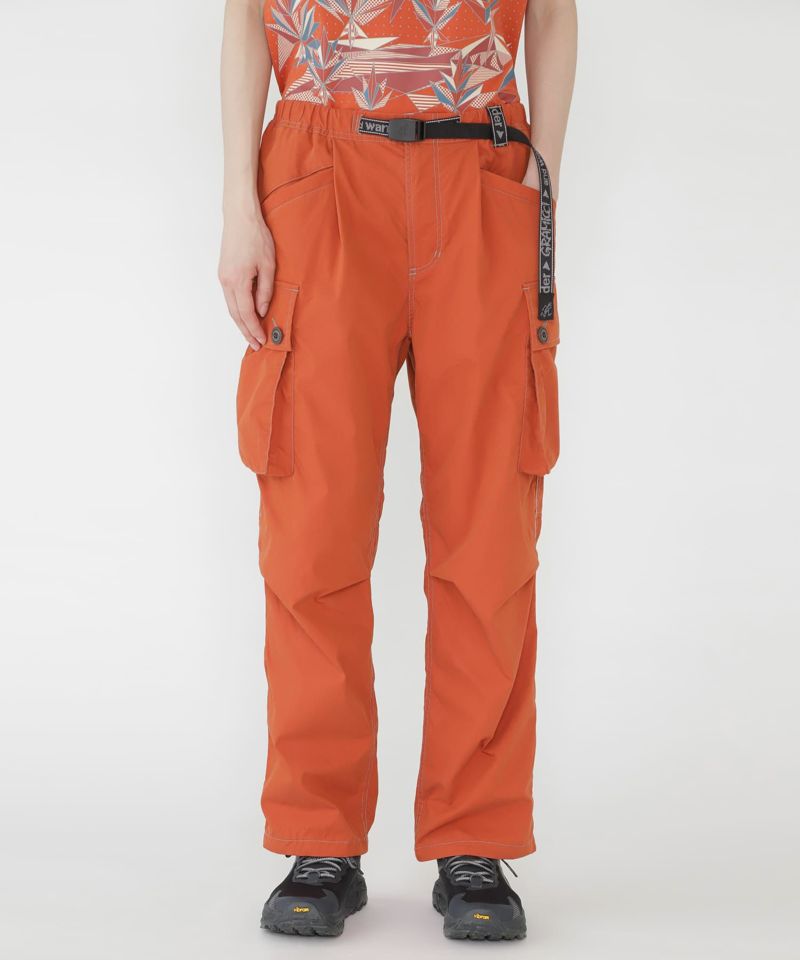 パンツ GOLDEN  Woman Pants Military GWP01720P00136960469 Golden Goose Outlet: Pants woman - Military | Golden Goose