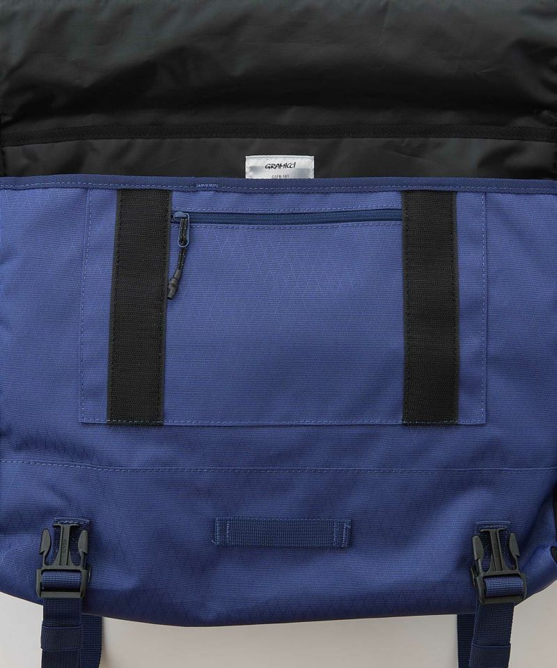 MCM メッセンジャーバッグ 青 ウィメンズ新作 | MCM® JP