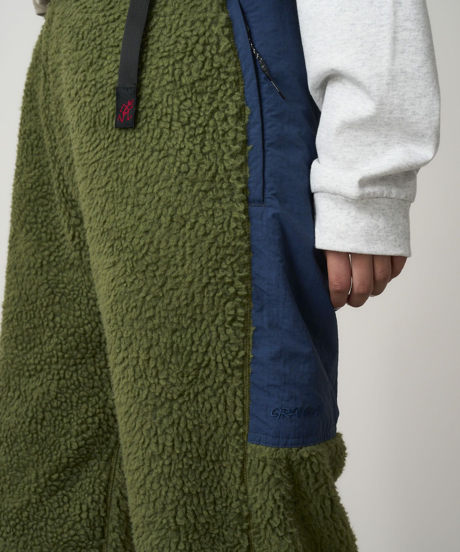SHERPA FLEECE｜その日の気分で“ふたつの表情”。 | GRAMICCI（グラミチ