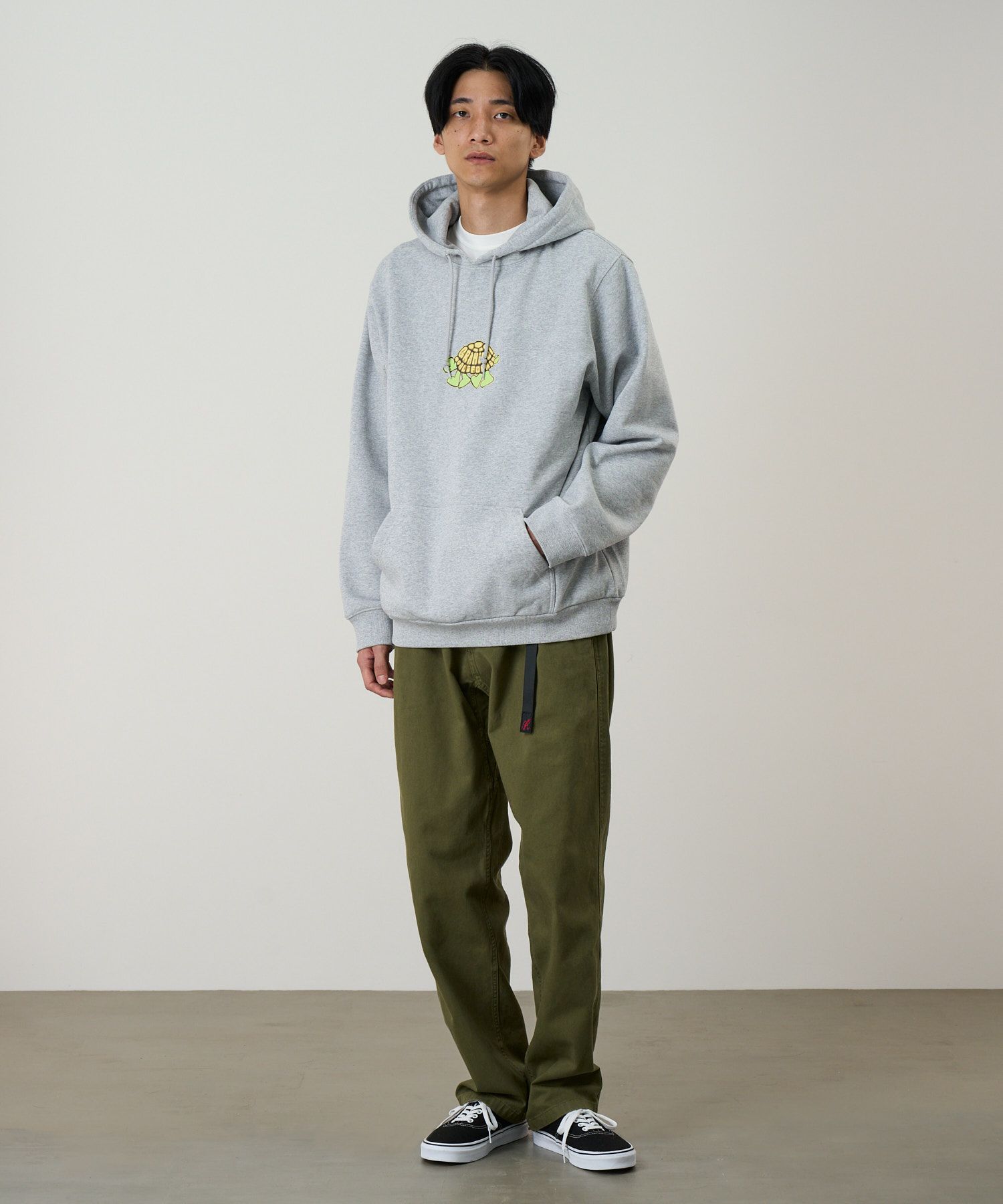 タートルフーデッドスウェットシャツ | グラミチ 公式通販サイト